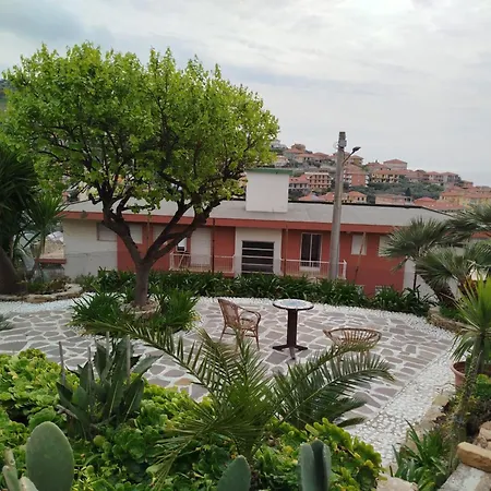 Holiday Home Dei Nonni By Interhome Vakantiehuis San Lorenzo al Mare